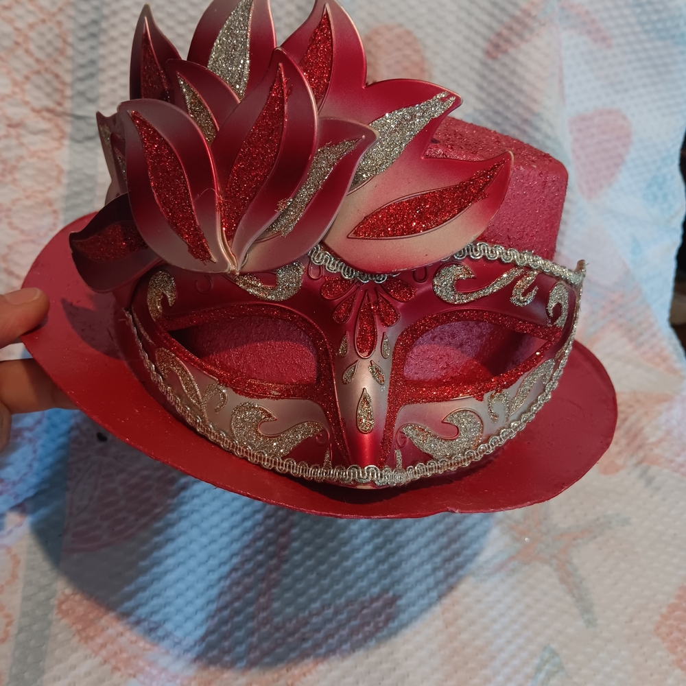 Chic Red Glitter Hat with Decorative Mask